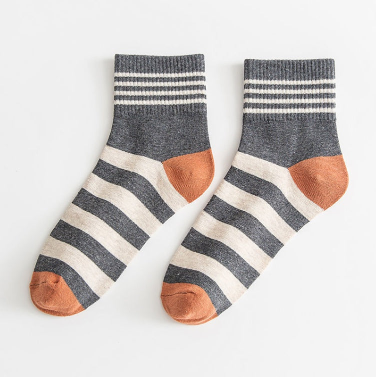 Fashion Casual Ladies Striped Short Socks